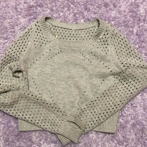 ❌Ivivva 4 Crop-Top Sweater